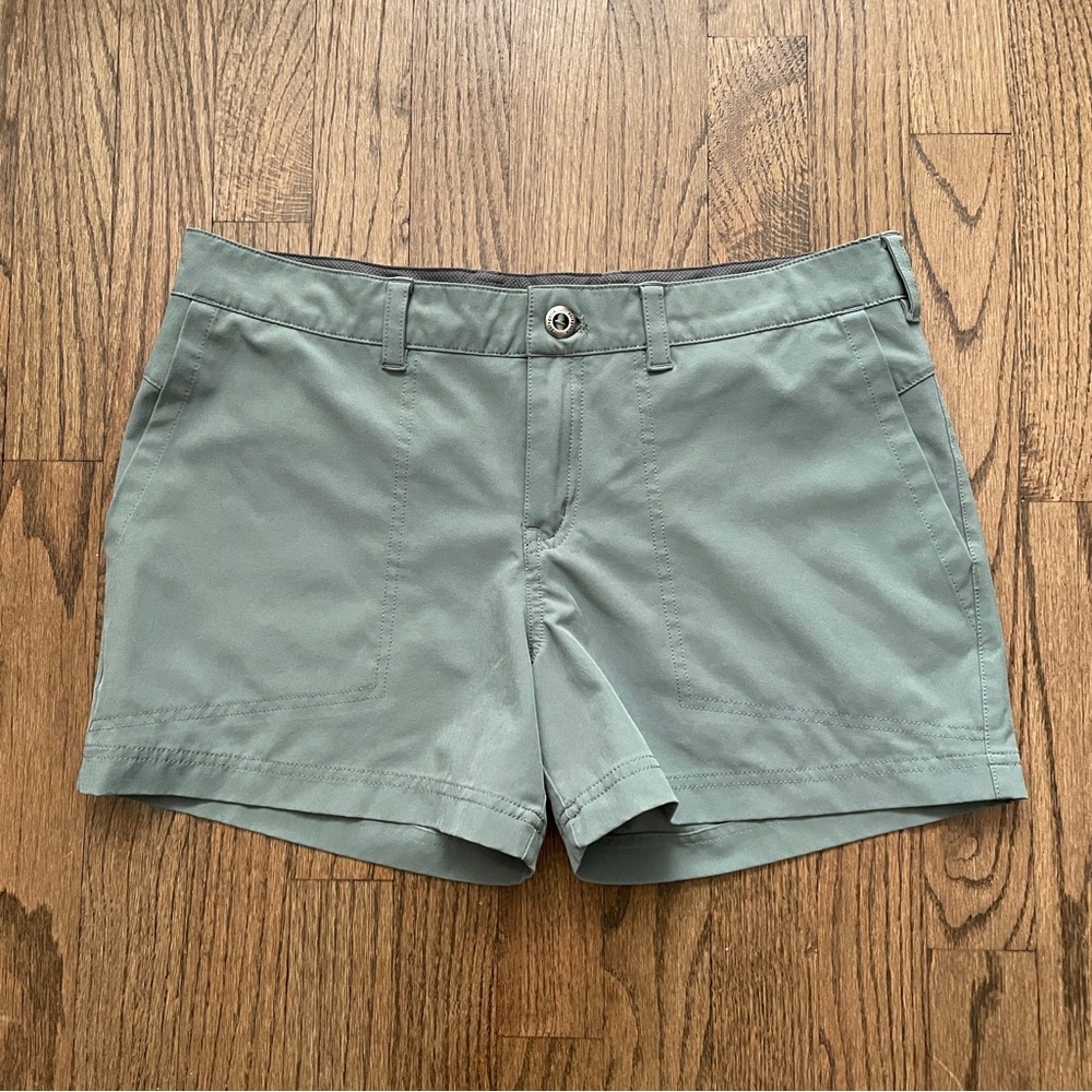 Patagonia Happy Hike 4in Inseam Women's Sage Green Cargo Shorts
